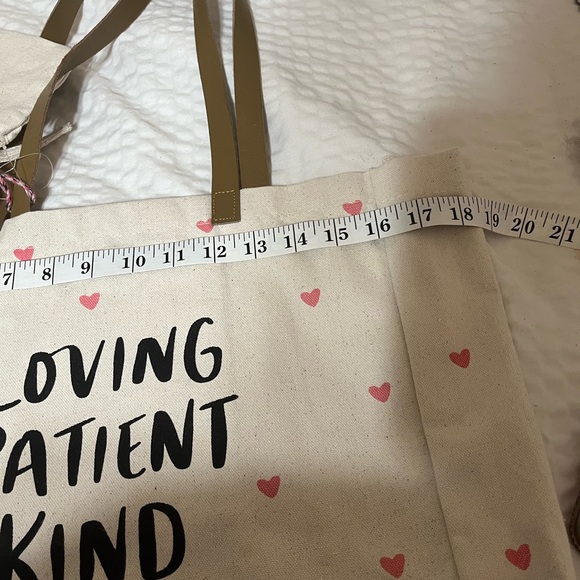 NWT- Set Of Two Canvas Tote &Pouch Set. For Mother’s Day present - Picture 7 of 8